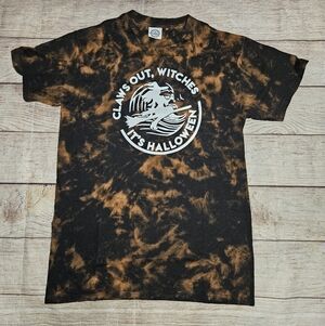 Witches Halloween bleached tie dyed graphic tee shirt